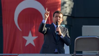 عاجل.. هروب هستيري للمستثمرين من تركيا وسط احتجاجات حاشدة ضد أردوغان