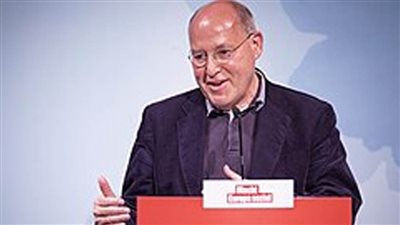 النائب في البرلمان الألماني جريجور جيسي: الشعب الفلسطيني له الحق في وطن ودولة