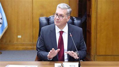 وزير البترول: 