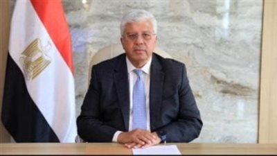 وزير التعليم العالي يوجه برفع درجة الاستعداد بالمستشفيات الجامعية خلال عيد الفطر