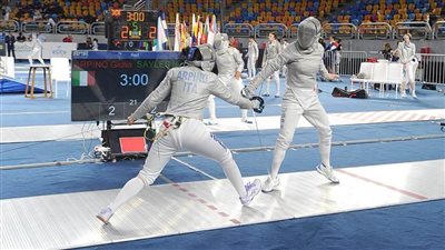 انطلاق اليوم الأول من بطولة كأس العالم لسلاح السيف للسيدات باستاد القاهرة