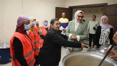 نائب محافظ الوادي الجديد تزور 