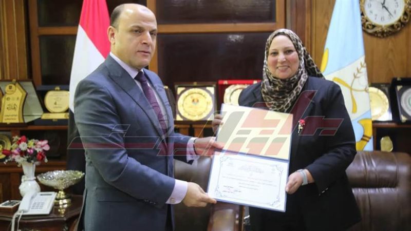 تكريم سحر حسني منصور