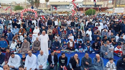 وسط تعزيزات أمنية.. أهالي الدقهلية يؤدون صلاة عيد الفطر المبارك 