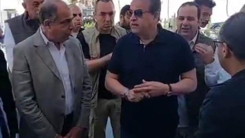 وزير الصحة ومحافظ