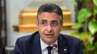 وزير التموين يتابع سير العمل بغرفة العمليات المركزية بالوزارة ومديريات التموين بالمحافظات