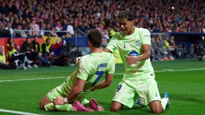 برشلونة يعبر أتلتيكو ويضرب موعدًا مع ريال مدريد في نهائي كأس الملك