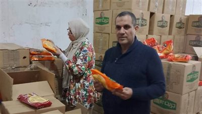 تموين المنيا.. ضبط سيارة نقل محملة بـ146 أسطوانة بوتاجاز منزلي وتحرير 35 مخالفة