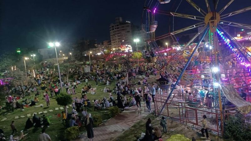 احتفالات المواطنين