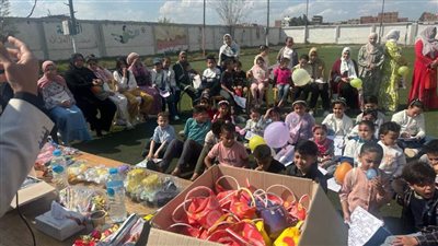 بالصور .. احتفالاً بيوم الوفاء للأيتام.. فعاليات وأنشطة ترفيهية في مراكز شباب الغربية