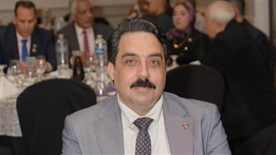 رئيس اللجنة الاقتصادية بجيل الإسكندرية: مصر قوية برئيسها وجيشها وشعبها