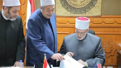 وكيل الأزهر يعتمد نتيجة مسابقة الأزهر السنوية لحفظ القرآن الكريم للعام 2025/2024م