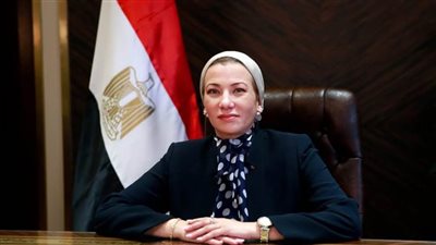 متابعة الأعمال الانشائية لمراحل مشروع المدينة المتكاملة لمعالجة المخلفات بالعاشر من رمضان 