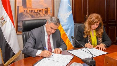 محافظة الإسكندرية توقع بروتوكول تعاون مع شركة مصر لإدارة الأصول العقارية للحفاظ على التراث المعماري