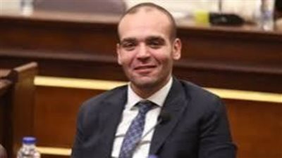 كريم السادات: زيارة ماكرون للعريش تؤكد دور مصر المحوري عالميا واستحالة تجاهلها