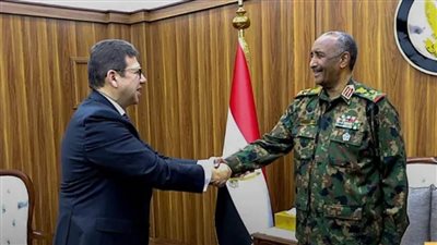 عاجل.. رئيس المخابرات المصرية والبرهان يبحثان سبل استعادة الاستقرار في السودان