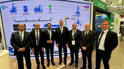 وزير البترول يعقد جلسة مباحثات مع وفد شركة توتال إنيرجيز