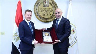 تعاون مصري ألماني لتطوير مدارس التكنولوجيا التطبيقية 