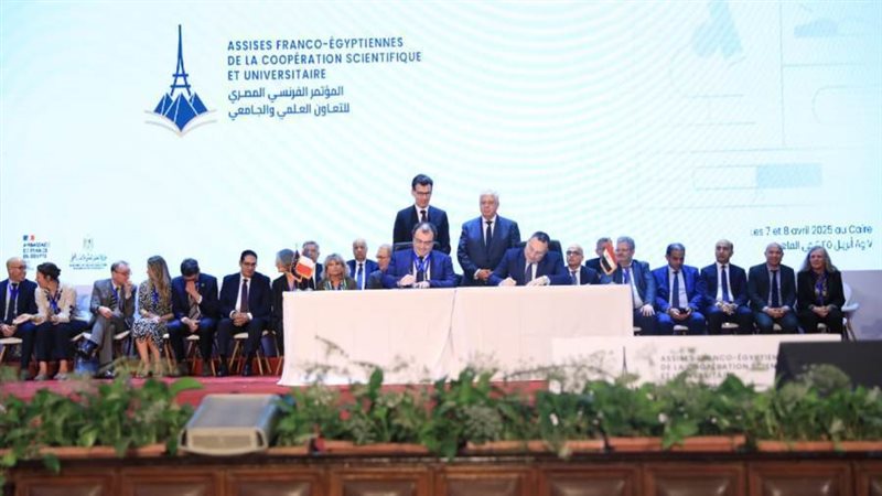 رئيس جامعة الإسكندرية