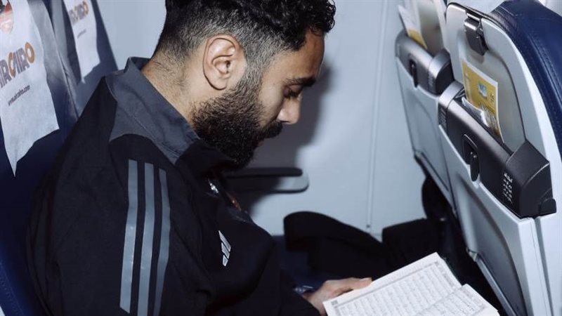 الشحات يقرأ القرآن