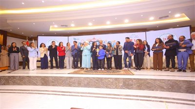 وزيرة التضامن تكرم أبطال مسلسل 