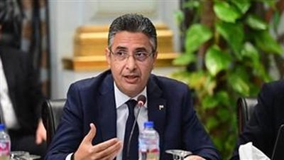 وزير التموين يشكل غرفة عمليات مركزية لمتابعة تنفيذ قرار الأسعار الجديدة للمنتجات البترولية