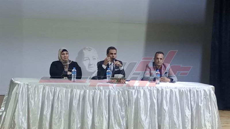 خلال اللقاء