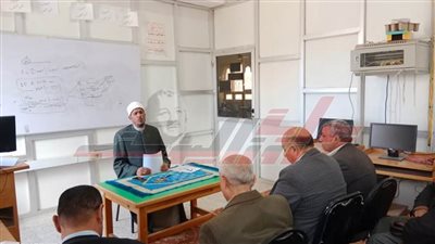 بحث الاستعداد لزيارات الاعتماد للروضات المرشحة للجودة بكفر الشيخ