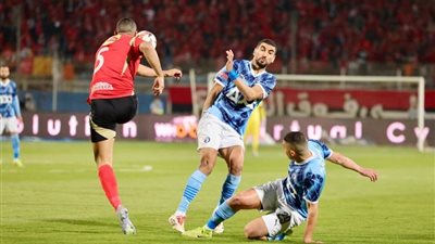 عقب التعادل الإيجابي.. ترتيب الأهلي وبيراميدز بالدوري الممتاز