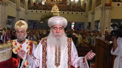 أساقفة بني سويف يترأسون قداس 