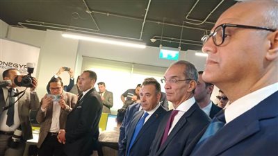 وزير الاتصالات: 350 مهندسًا من بنها يصدرون خدمات رقمية متقدمة إلى 53 دولة