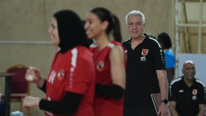 سيدات طائرة الأهلي