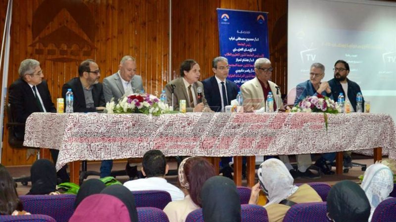 خلال اللقاء