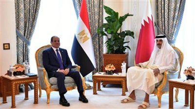 خبراء اقتصاديون: زيارة الرئيس السيسي لقطر استراتيجية وتسهم في تعزيز الاستثمارات