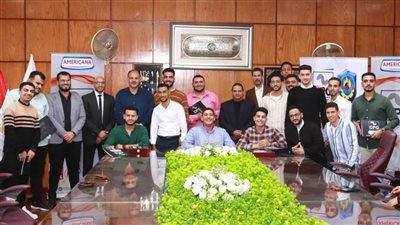 زراعة دمنهور تكرم طلاب الدفعة الثانية عشرة من برنامج إنتاج الدواجن