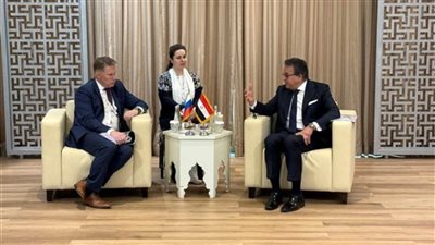 وزير الصحة يلتقي نظيره الروسي لبحث سبل تعزيز التعاون الثنائي