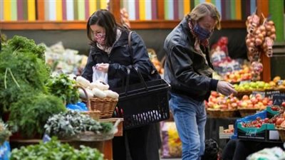 التضخم في بريطانيا يتراجع إلى 2.6%