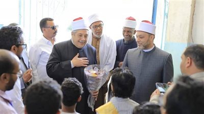 رئيس قطاع المعاهد الأزهرية يتفقد مدرسة قرآنية تضم 2000 طالب بالأقصر