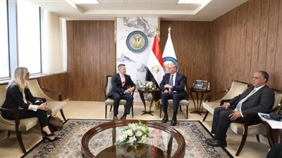 وزير البترول والثروة المعدنية يلتقي رئيس شركة كابريكورن إنرجى البريطانية 