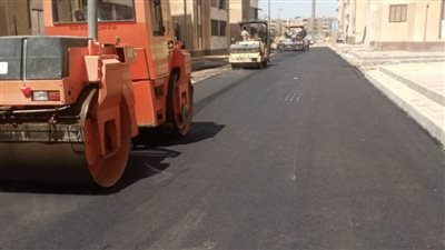 مديرية الطرق والنقل بالإسماعيلية تواصل أعمال تطوير منطقة إسكان مبارك بمدينة المستقبل 