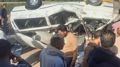 مصرع وإصابة 14 شخصًا في انقلاب ميكروباص بالدقهلية