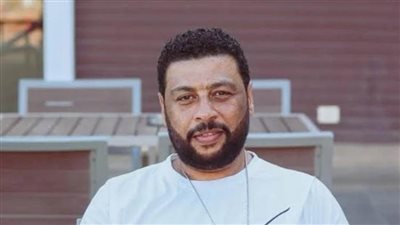 الفنان محمد جمعة في وداع سليمان عيد: كان إنسانًا بحق وقلوبنا حزينة عليه
