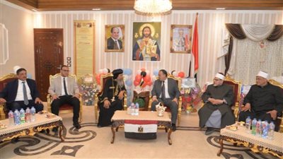 محافظ أسيوط يزور مطرانيات الدير المحرق والقوصية وديروط ومنفلوط والإنجيلية الأولى والثانية للتهنئة بعيد القيامة المجيد