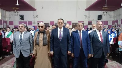  بالصور.. لقاء تحاوري حول 