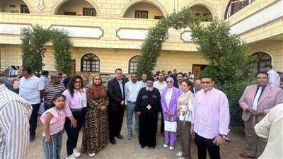 حزب الريادة بقنا يشارك الإخوة الأقباط الاحتفال بعيد القيامة المجيد