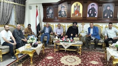 مصالحات الأزهر بأبنوب تقدم التهنئة للانبا بيسنتي مطران أبنوب والفتح بمناسبة عيد القيامة المجيد 
