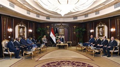وزير الداخلية يستقبل المفتش العام للشرطة بجمهورية أوغندا والوفد المرافق له خلال زيارة رسمية للبلاد
