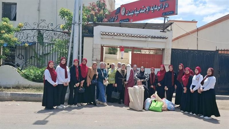 جانب من الزيارة