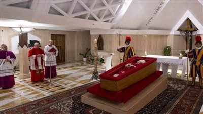 عاجل.. الحكومة الإيطالية تعلن الحداد الوطني لمدة خمسة أيام بعد وفاة بابا الفاتيكان