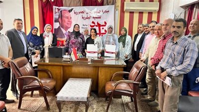 محافظ المنيا: 966 معينًا و2933 مستفيدًا من المنح خلال مارس 2025